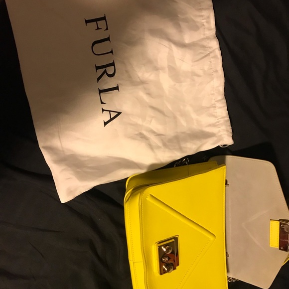 Furla crossbody purse - Picture 3 of 7